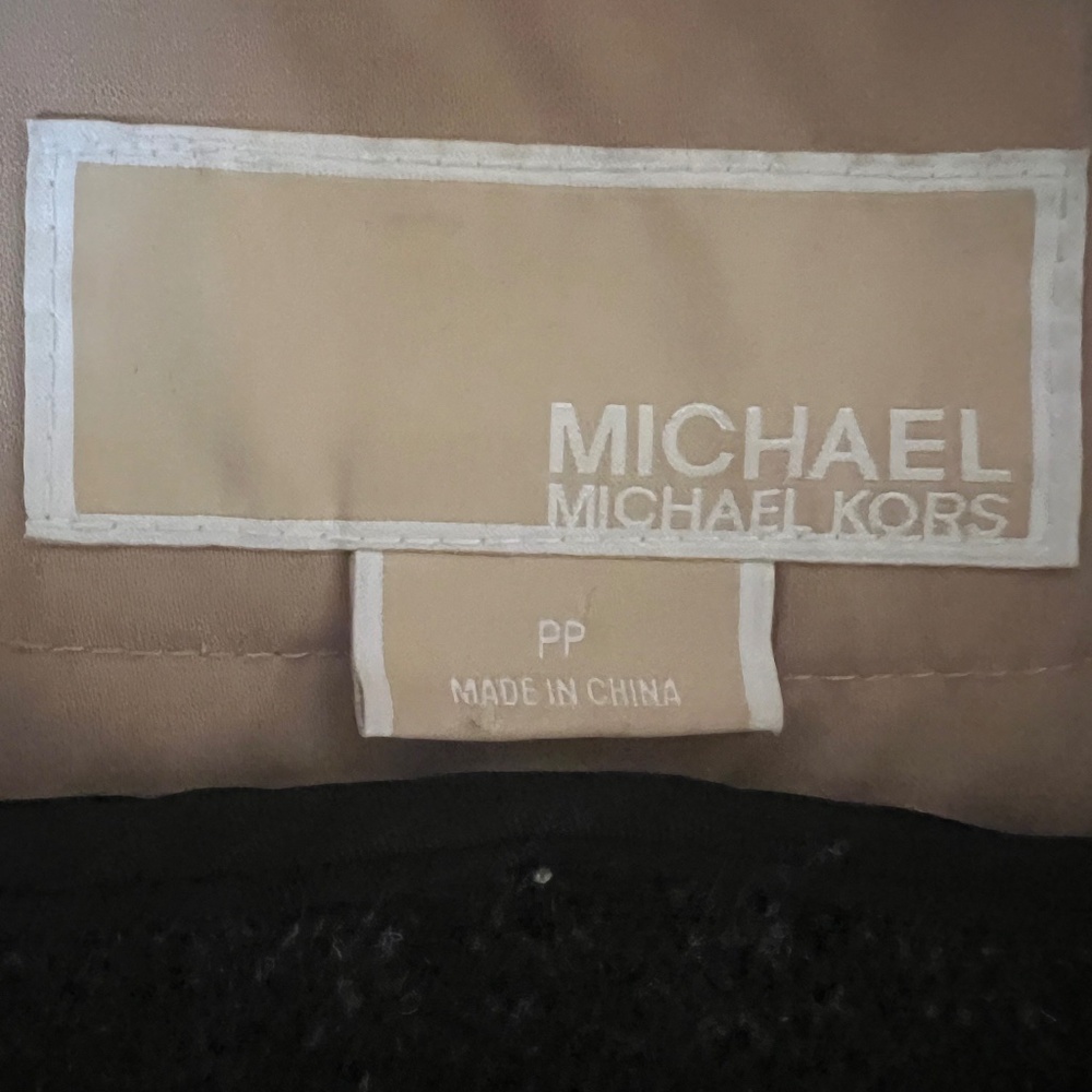 Michael Kors Trench Coat with Hood, Petite Size - Picture 7 of 10